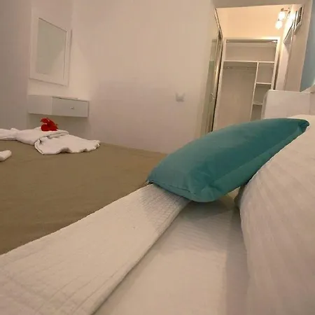 Bed & Breakfast Cakil