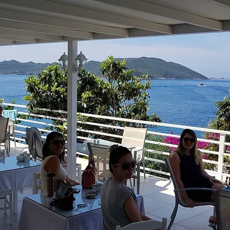 Cakil Kaş